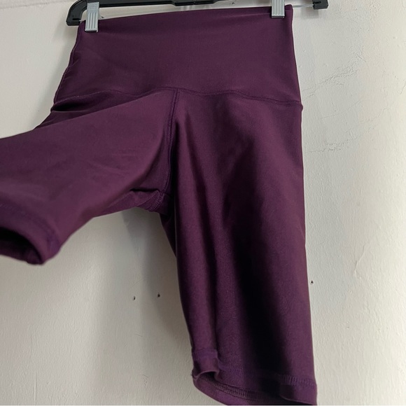 Emily Hsu Ultra luxe Bike Short CABERNET size XSmall - Picture 10 of 11